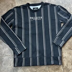 Hollister men’s S crew neck sweatshirt, black striped
